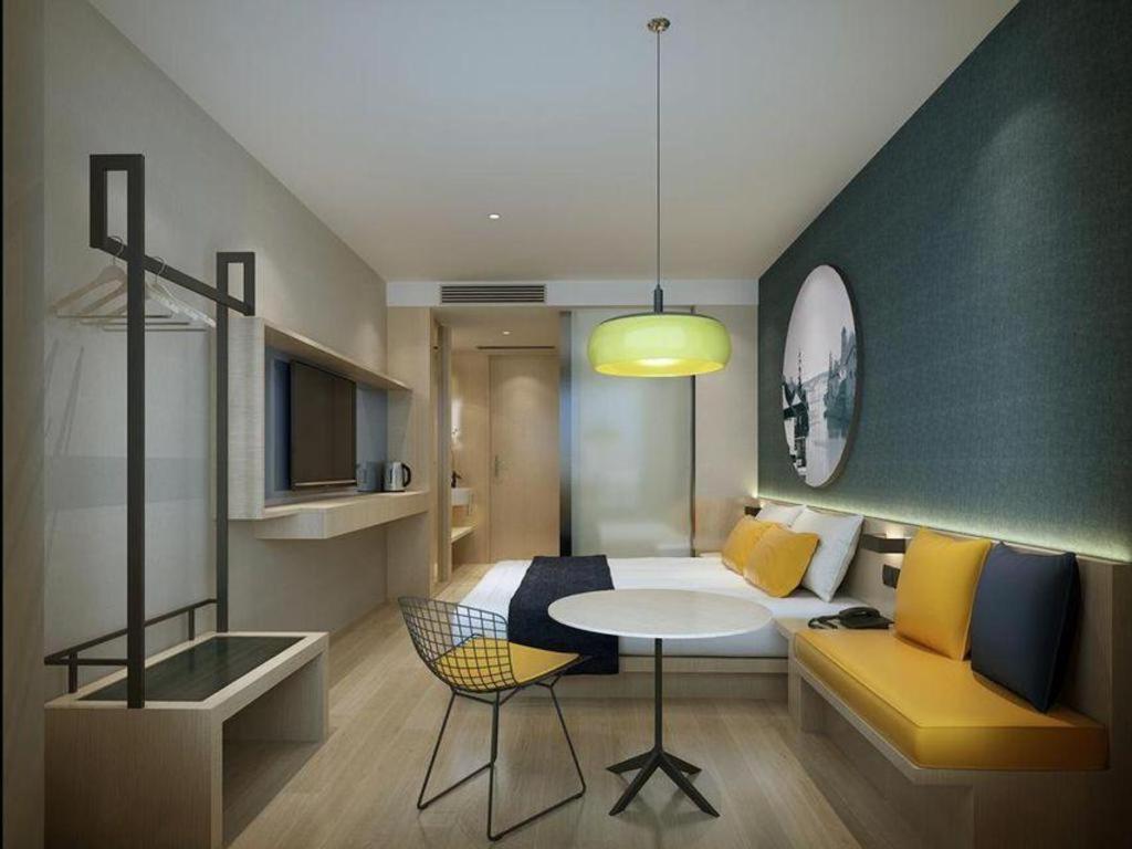 Hotel Ibis Styles Qingpu Sports Center 3*